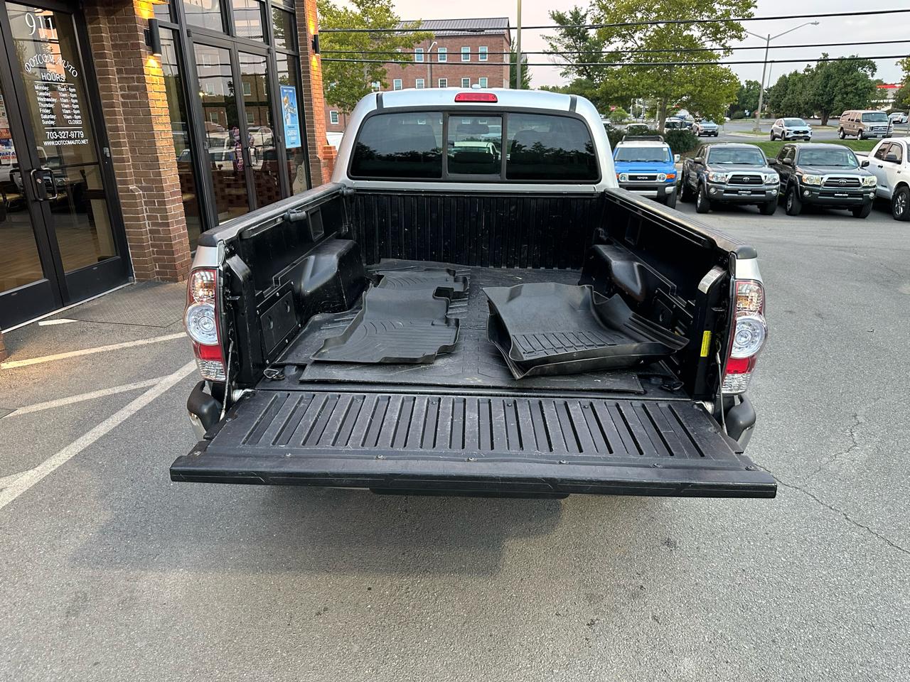 Toyota Tacoma Double Cab Long Bed V6 Auto 4WD 2010