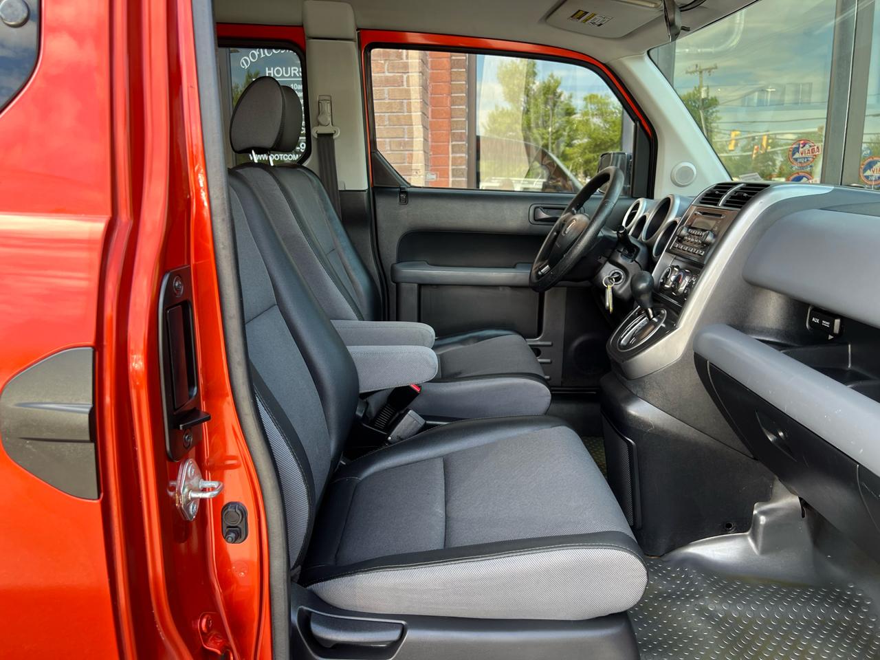 Honda Element EX 4WD AT 2004