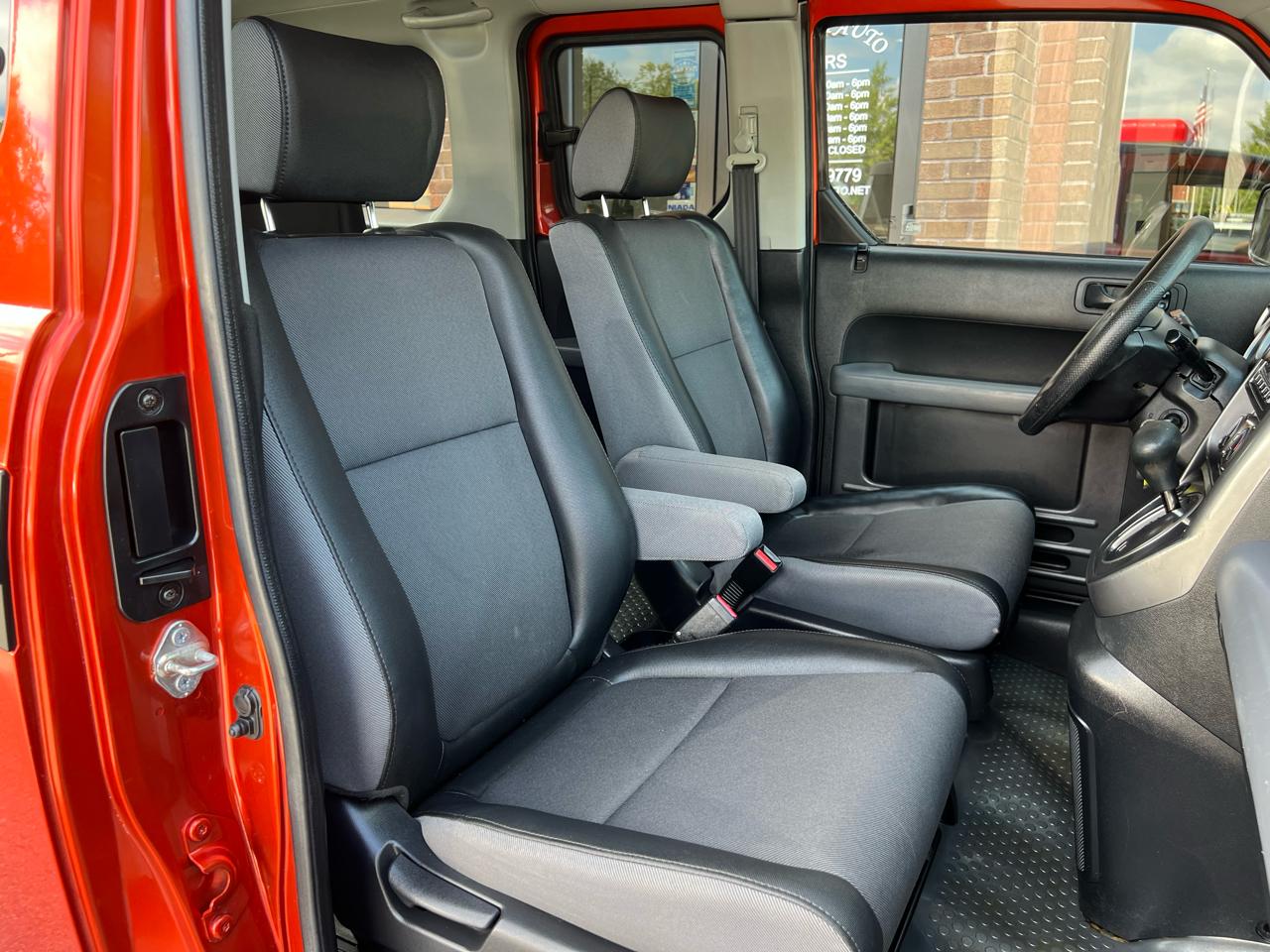 Honda Element EX 4WD AT 2004