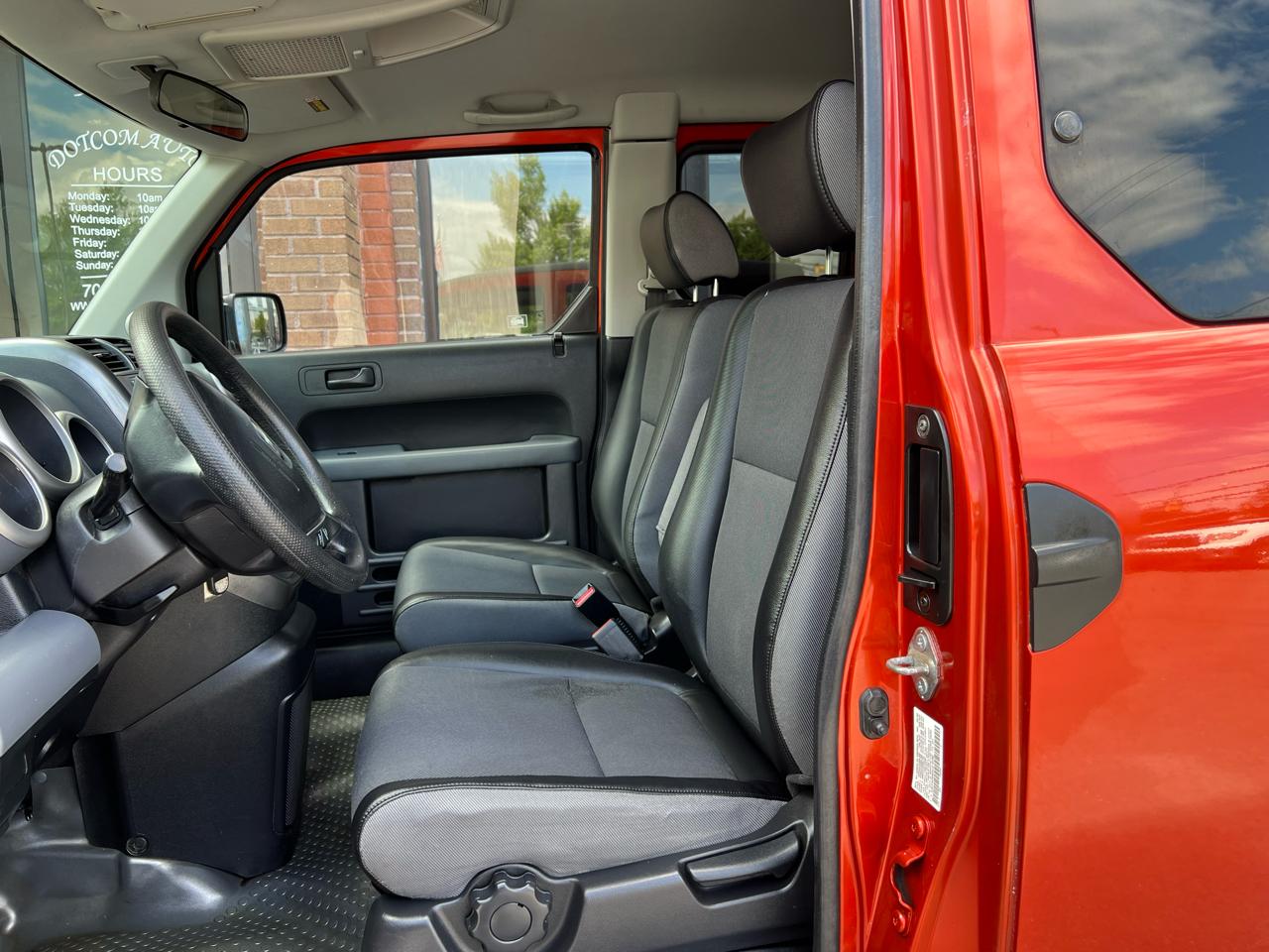 Honda Element EX 4WD AT 2004