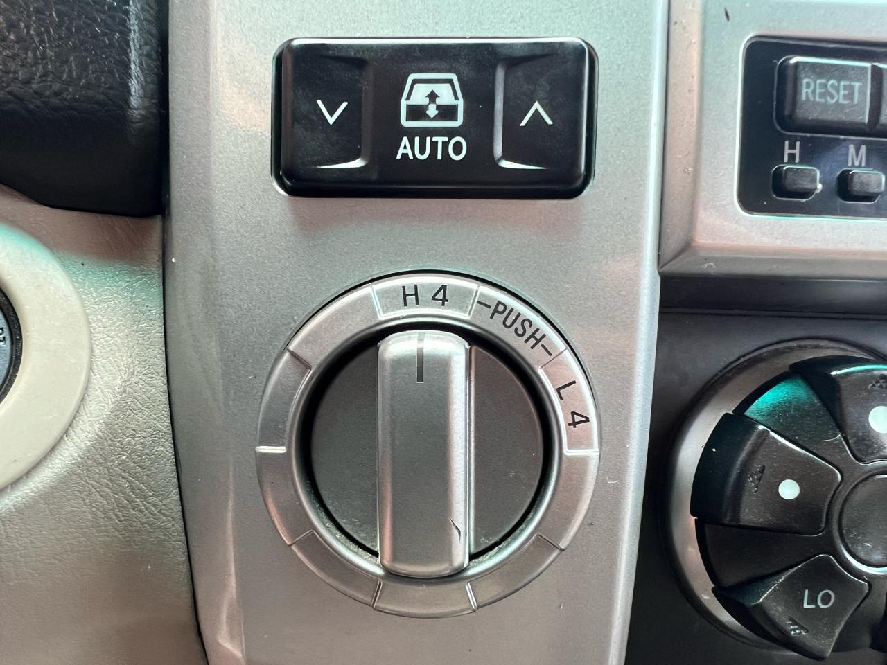 Toyota 4Runner SR5 4WD 2003