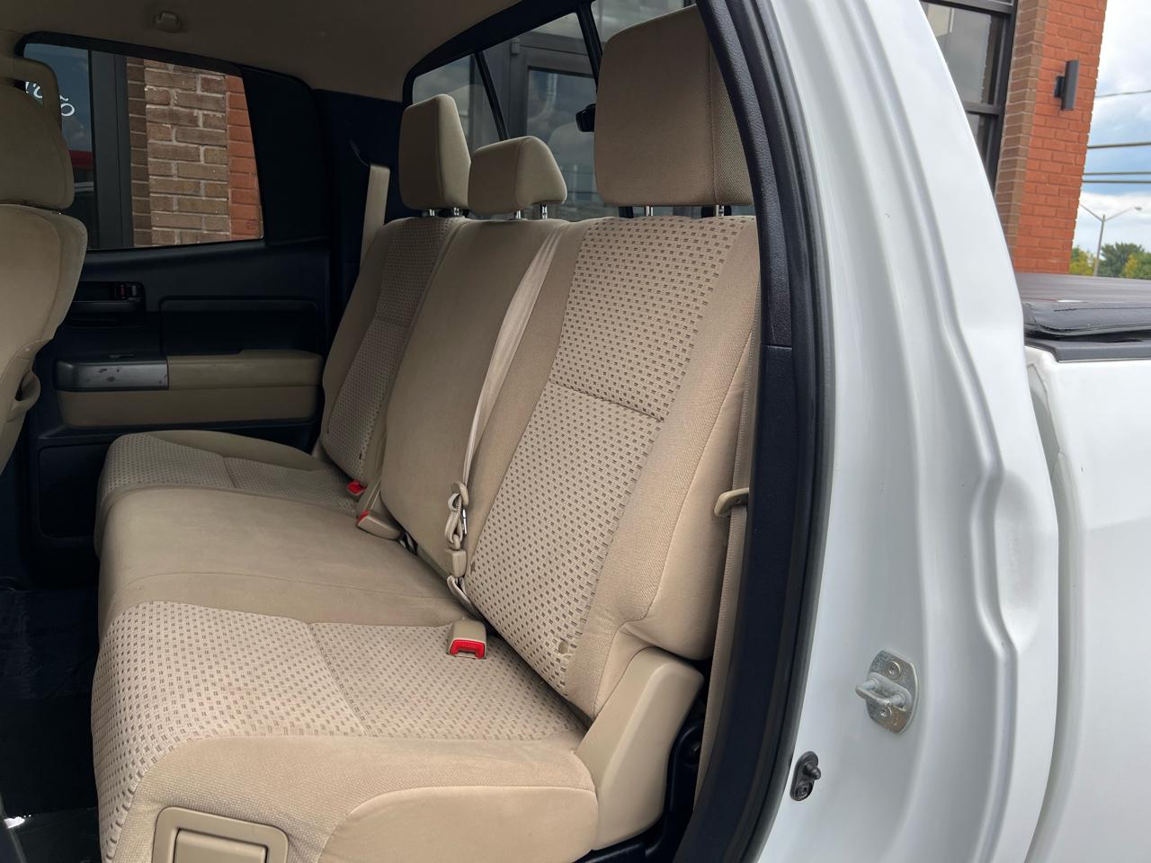 Toyota Tundra Tundra-Grade 5.7L Double Cab 4WD 2013
