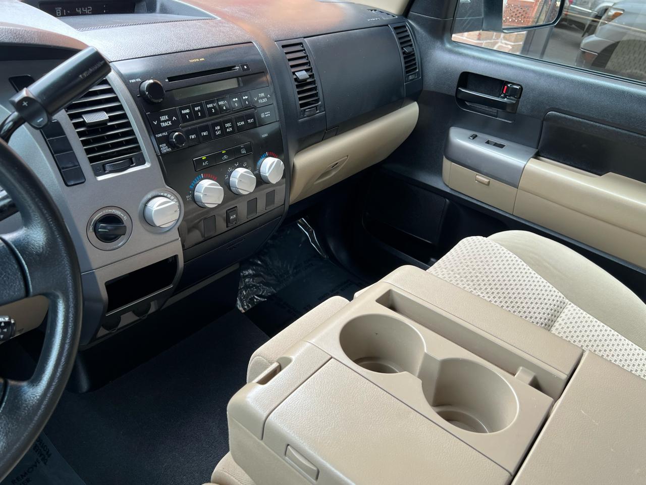 Toyota Tundra Tundra-Grade 5.7L Double Cab 4WD 2013