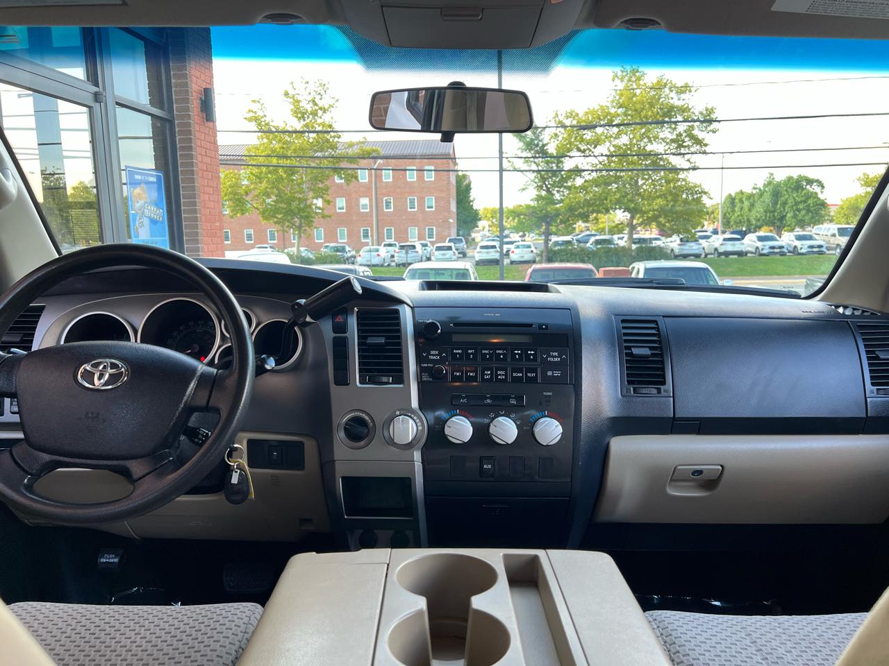 Toyota Tundra Tundra-Grade 5.7L Double Cab 4WD 2013