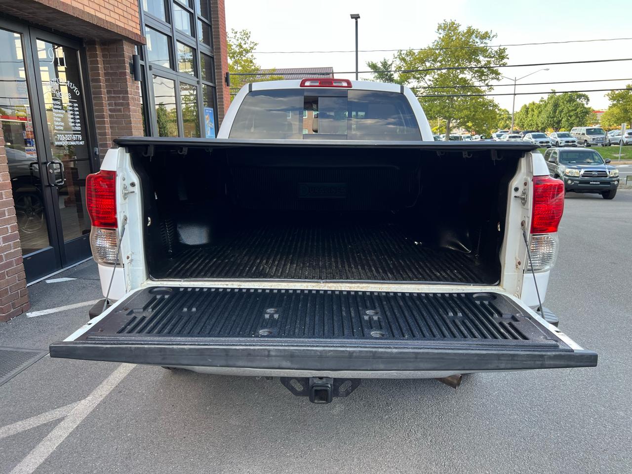Toyota Tundra Tundra-Grade 5.7L Double Cab 4WD 2013