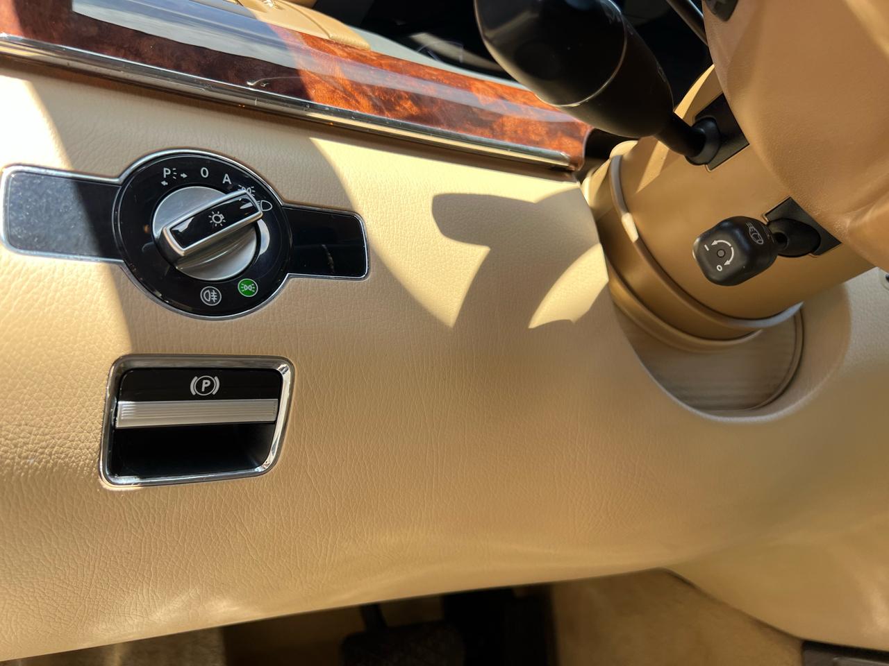 Mercedes-Benz S-Class S550 4-MATIC 2011