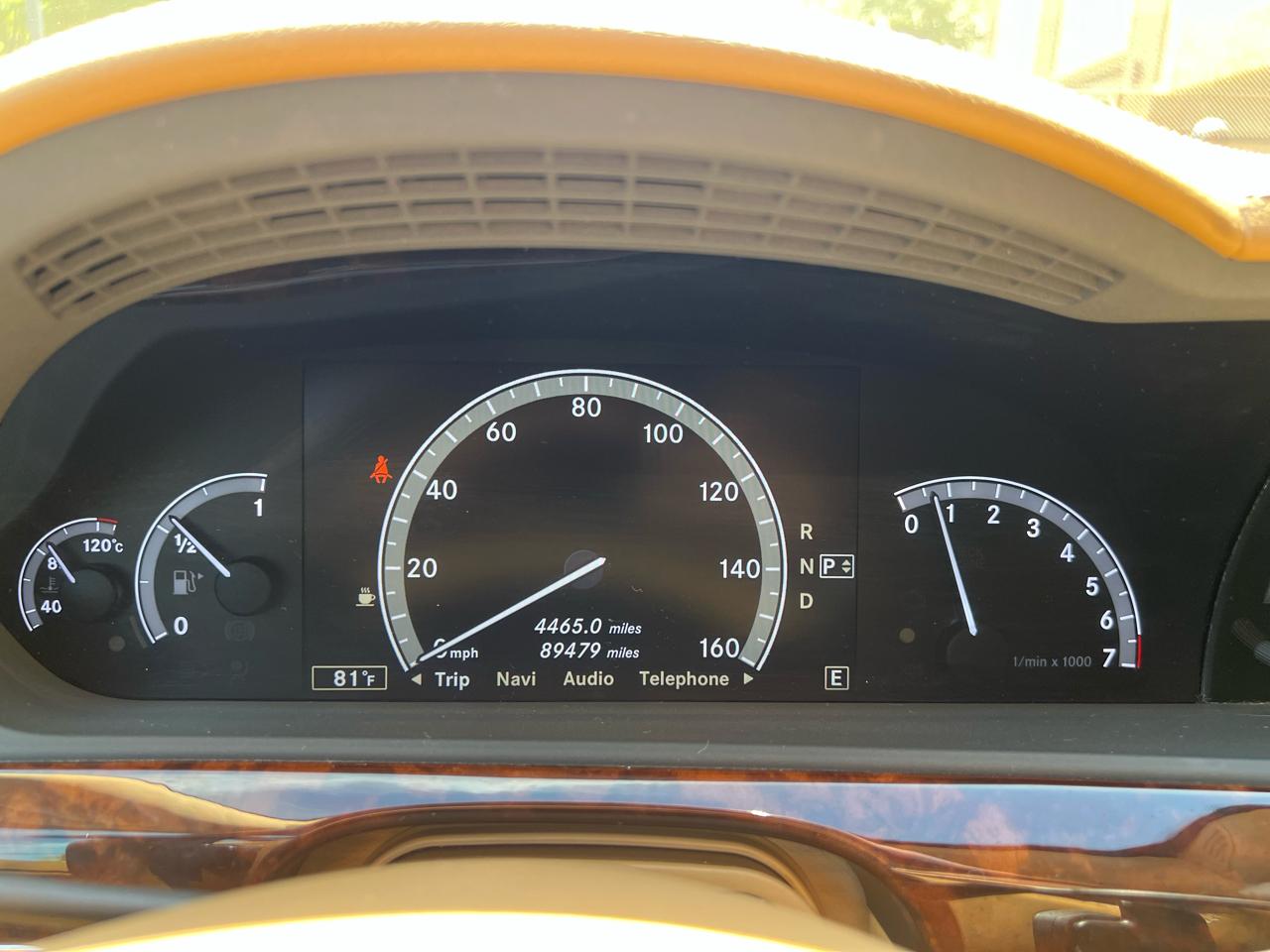 Mercedes-Benz S-Class S550 4-MATIC 2011