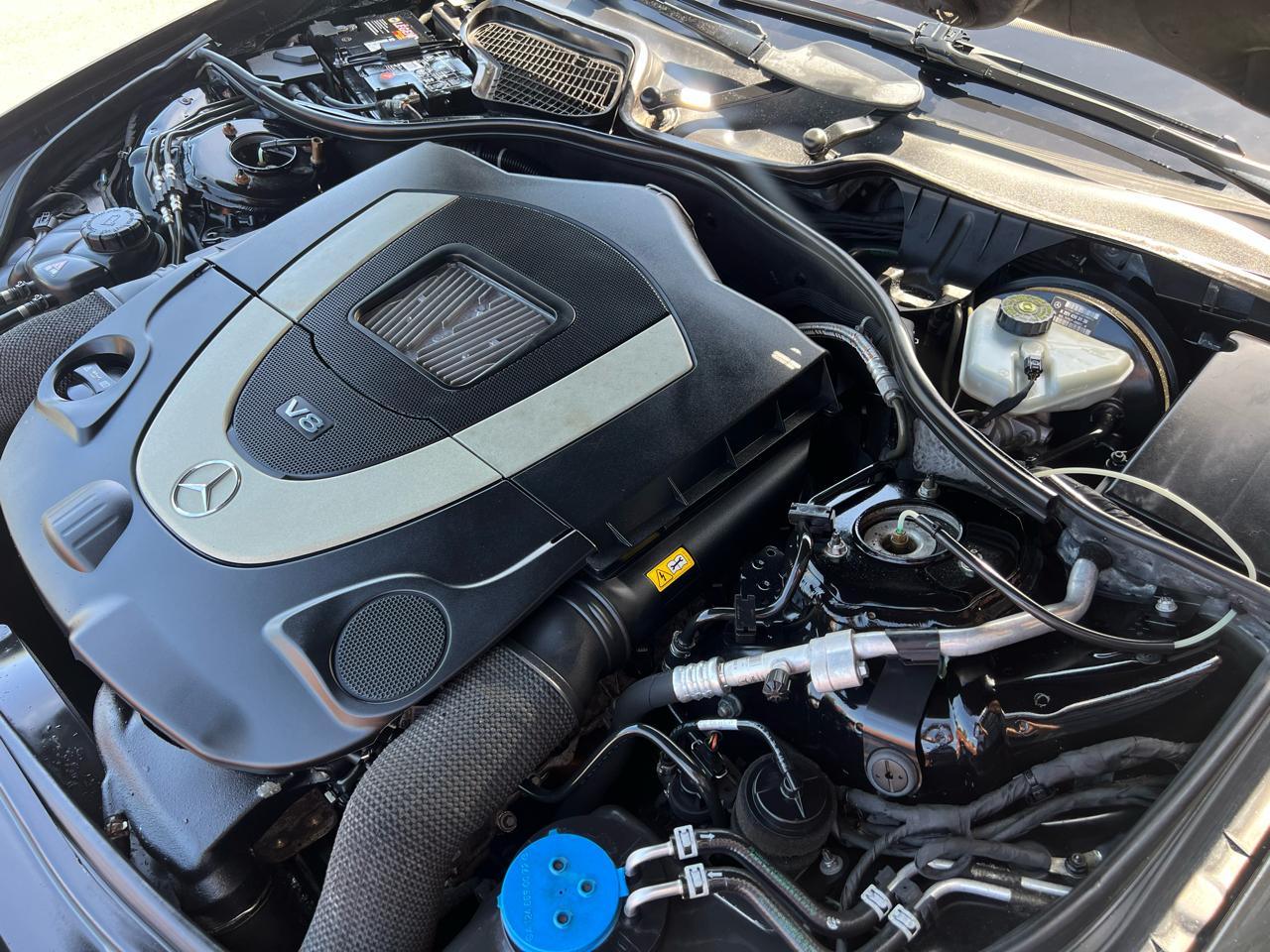Mercedes-Benz S-Class S550 4-MATIC 2011