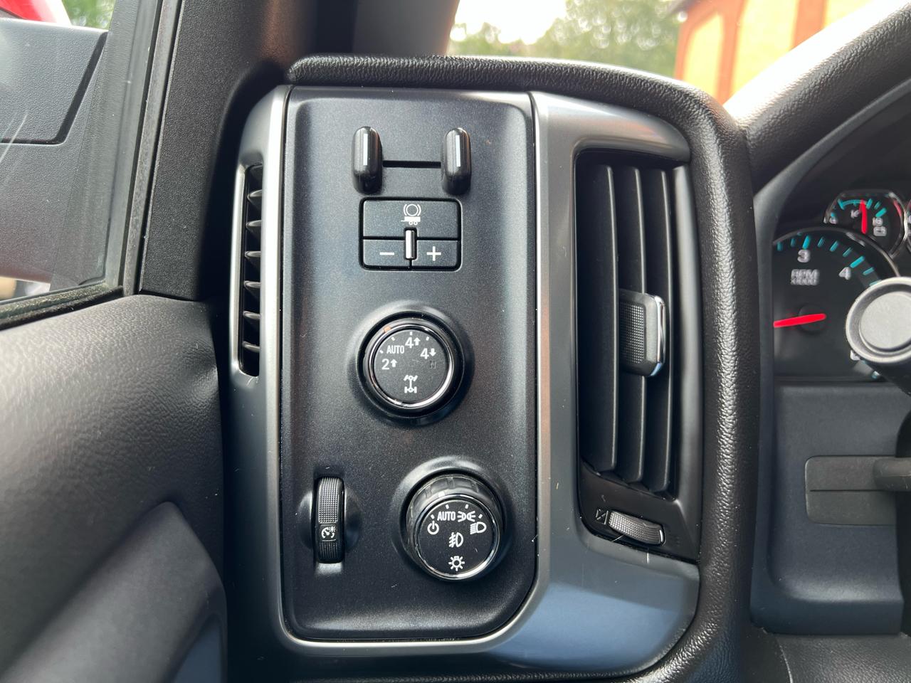 Chevrolet Silverado 1500 LT Double Cab 4WD 2016