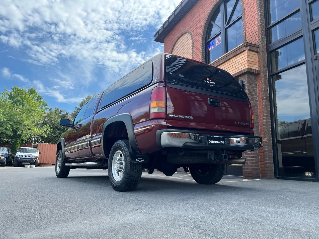 Chevrolet Silverado 2500HD LT Ext. Cab Short Bed 2WD 2002