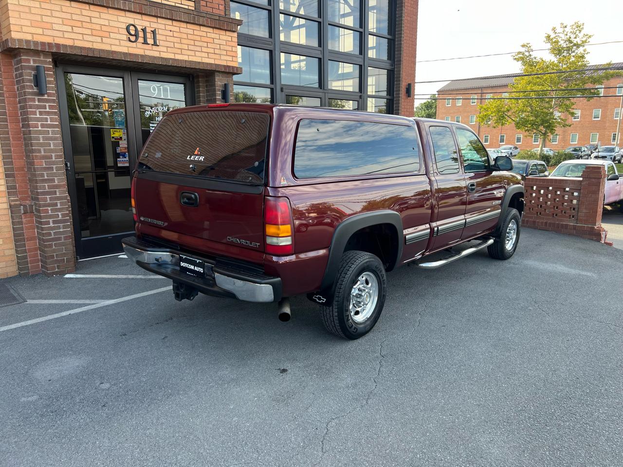 Chevrolet Silverado 2500HD LT Ext. Cab Short Bed 2WD 2002