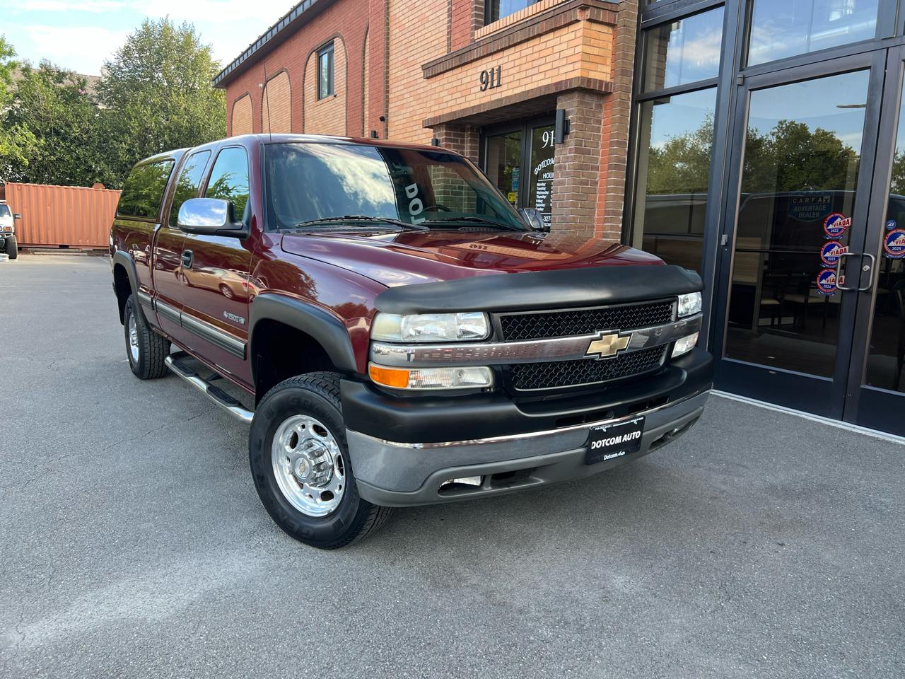 Chevrolet Silverado 2500HD LT Ext. Cab Short Bed 2WD 2002