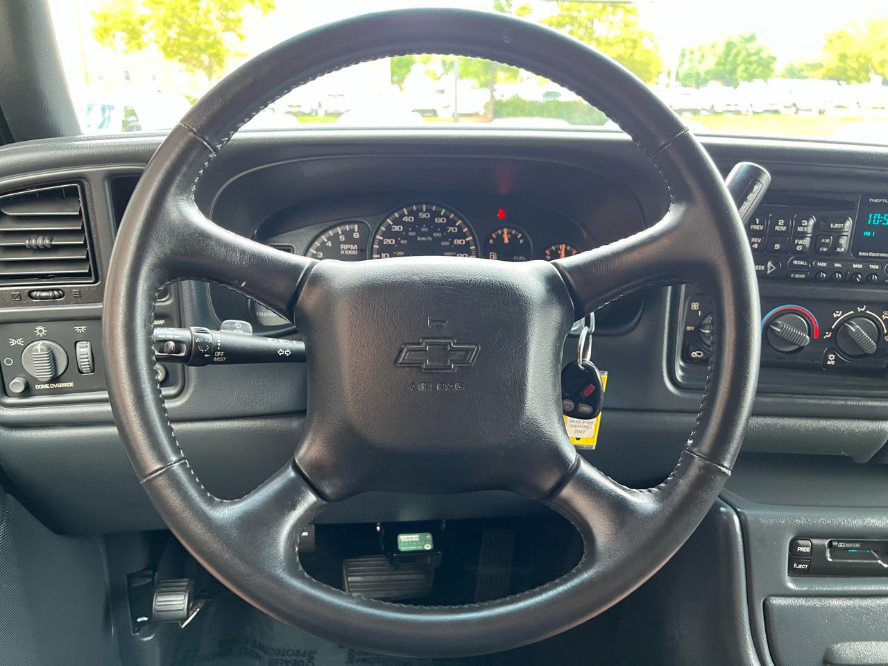 Chevrolet Silverado 2500HD LT Ext. Cab Short Bed 2WD 2002