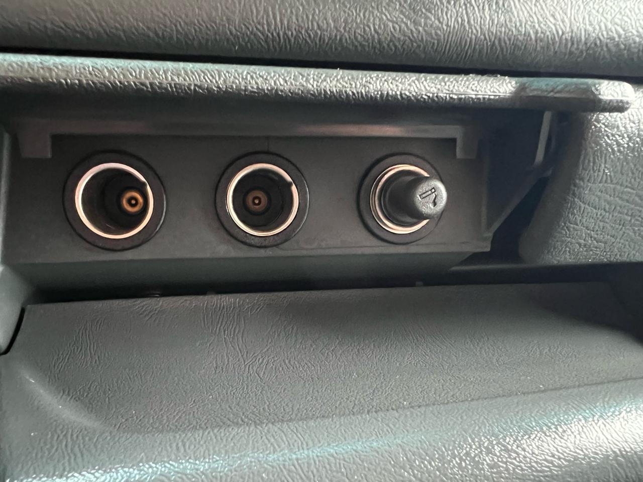 Chevrolet Silverado 2500HD LT Ext. Cab Short Bed 2WD 2002