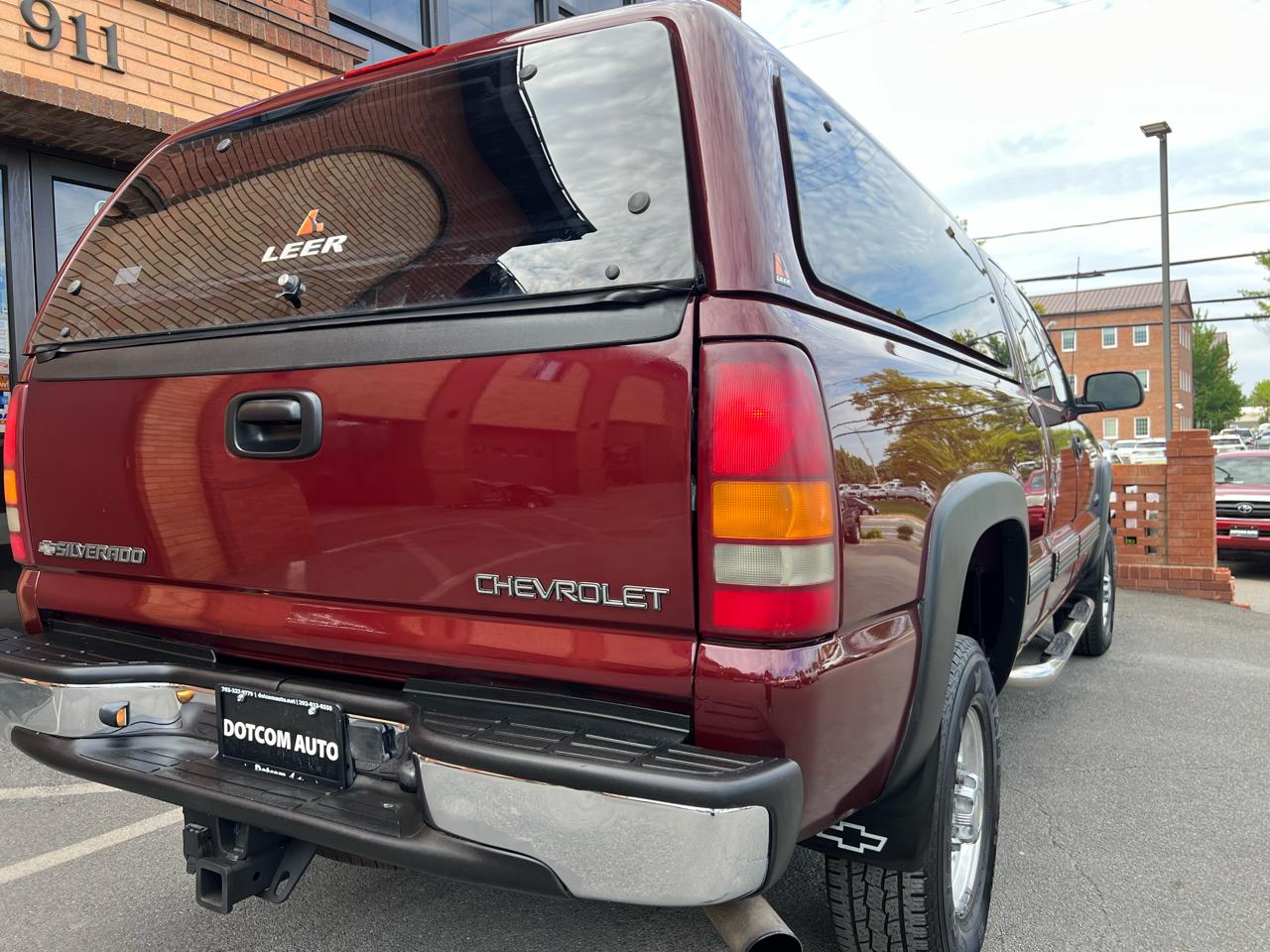 Chevrolet Silverado 2500HD LT Ext. Cab Short Bed 2WD 2002