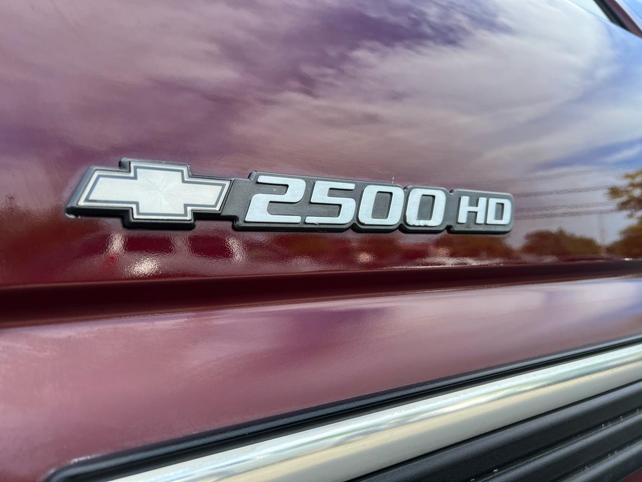 Chevrolet Silverado 2500HD LT Ext. Cab Short Bed 2WD 2002