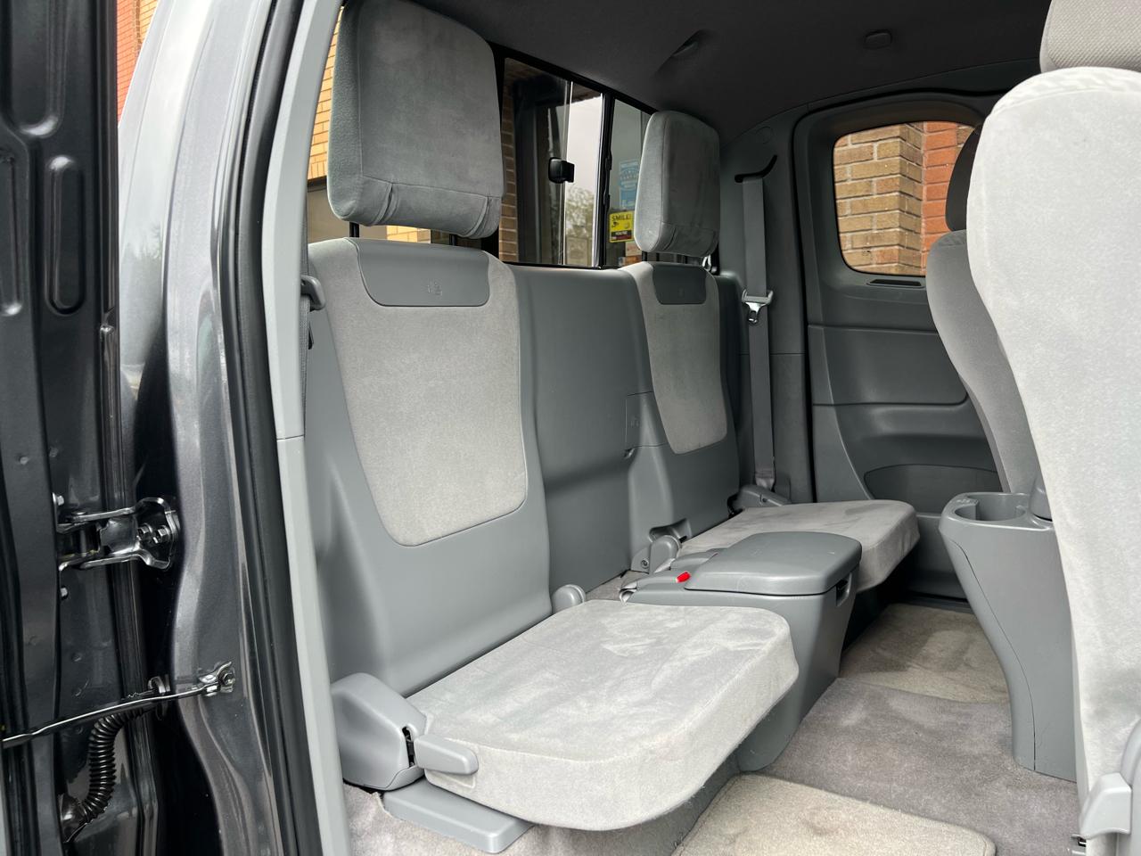 Toyota Tacoma Access Cab 2WD 2010