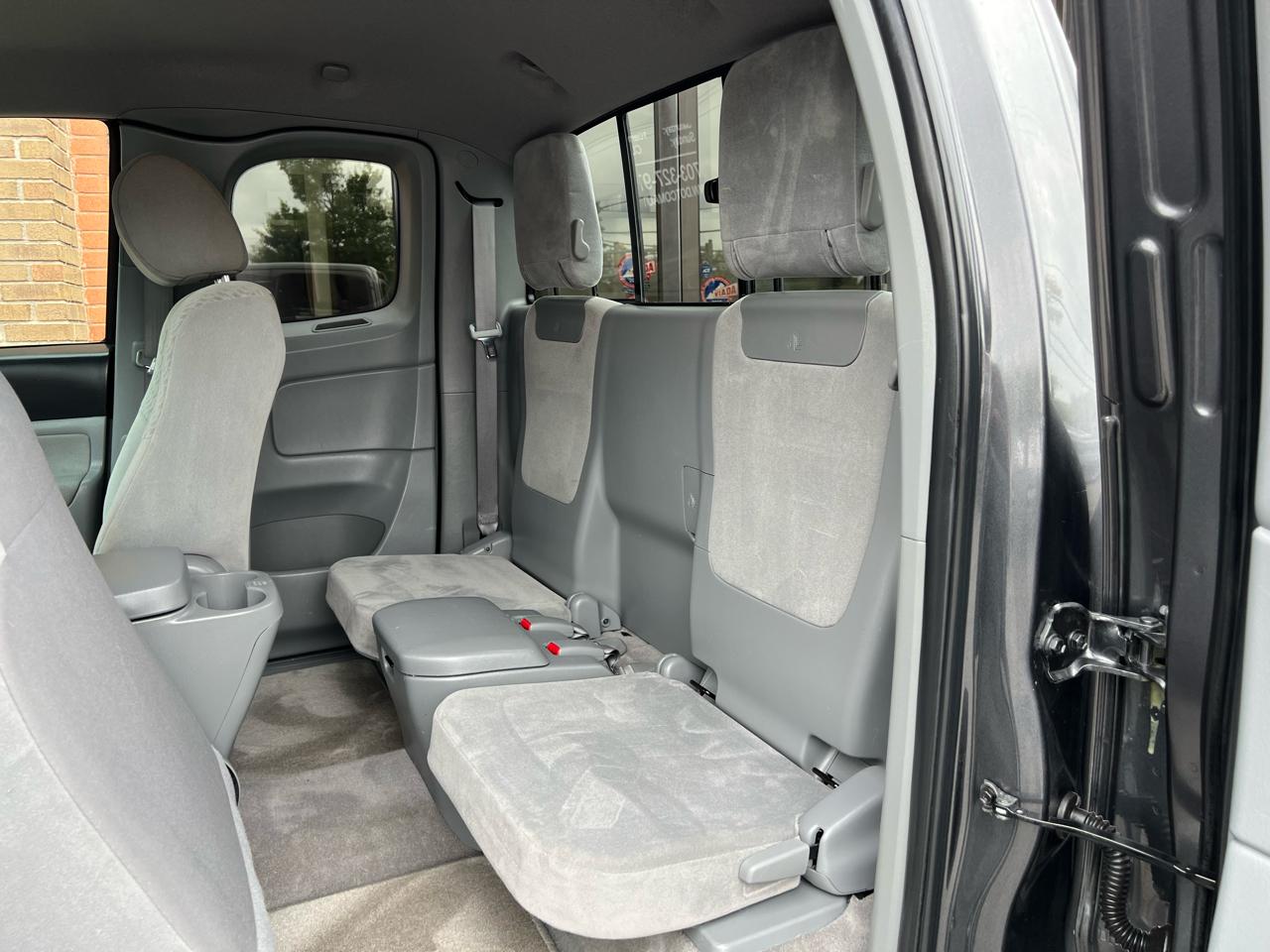 Toyota Tacoma Access Cab 2WD 2010
