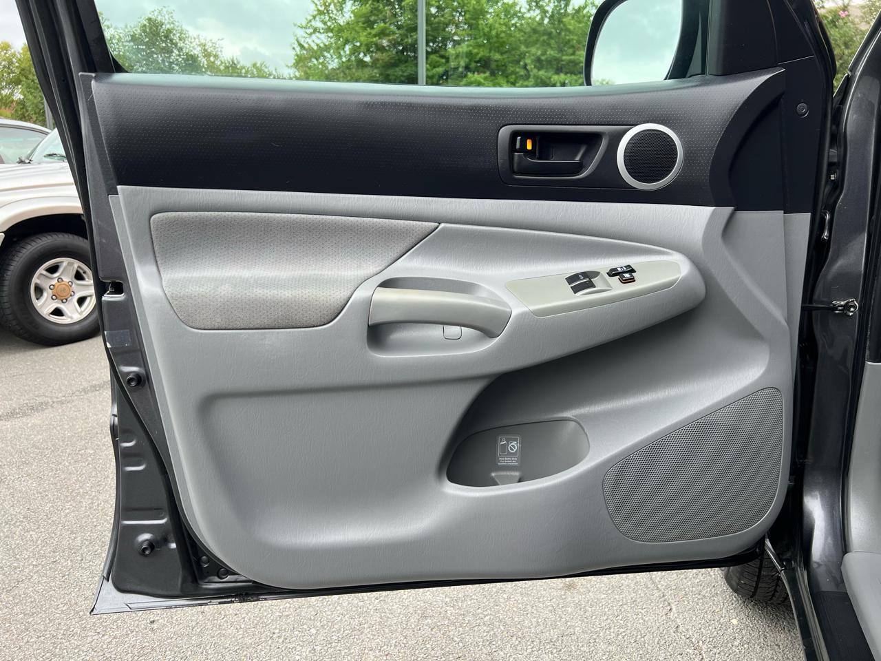 Toyota Tacoma Access Cab 2WD 2010