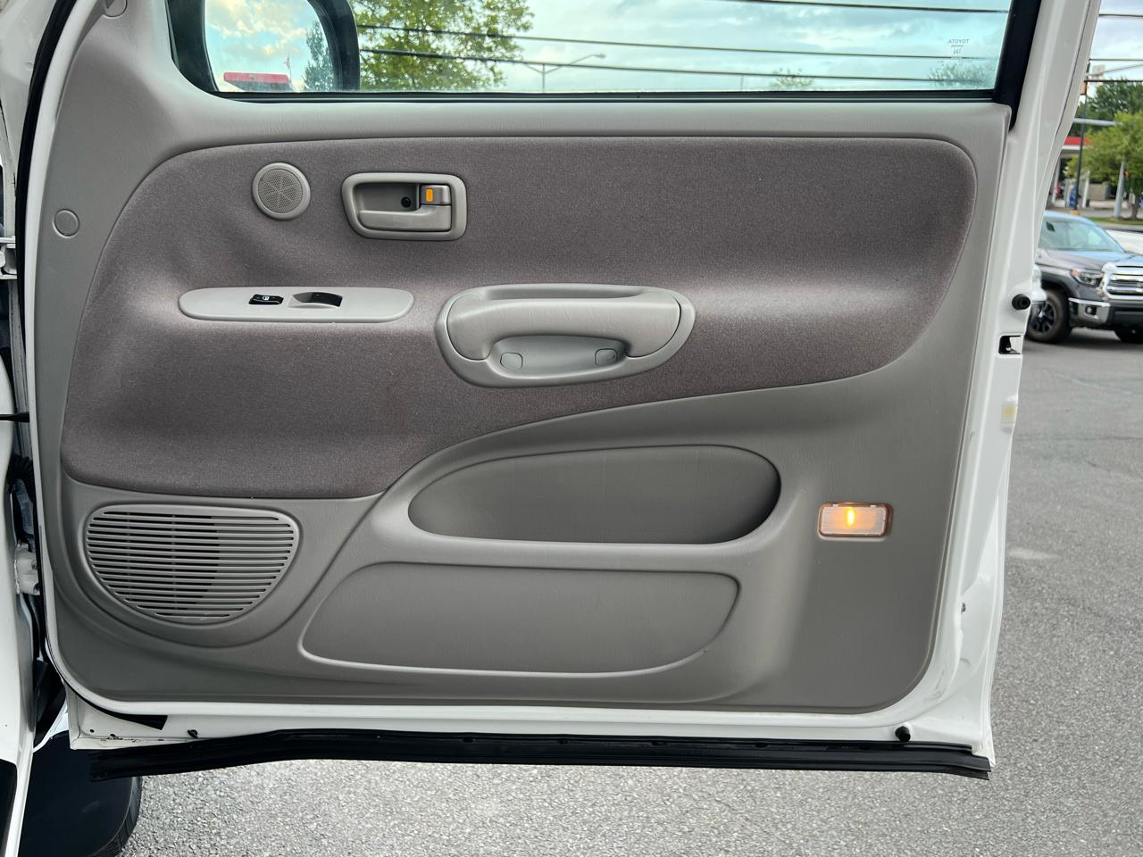 Toyota Tundra SR5 Access Cab 4WD 2004