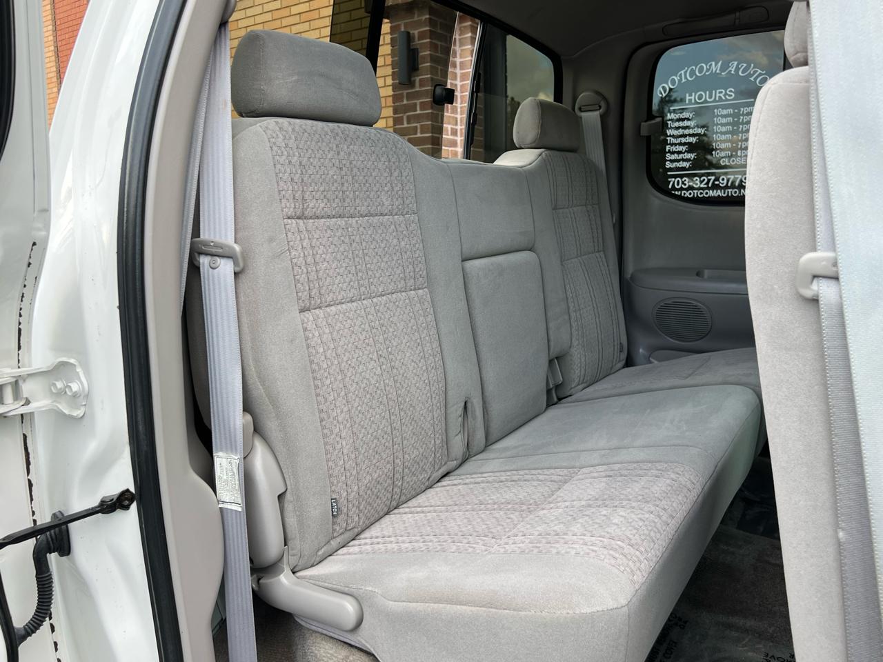 Toyota Tundra SR5 Access Cab 4WD 2004