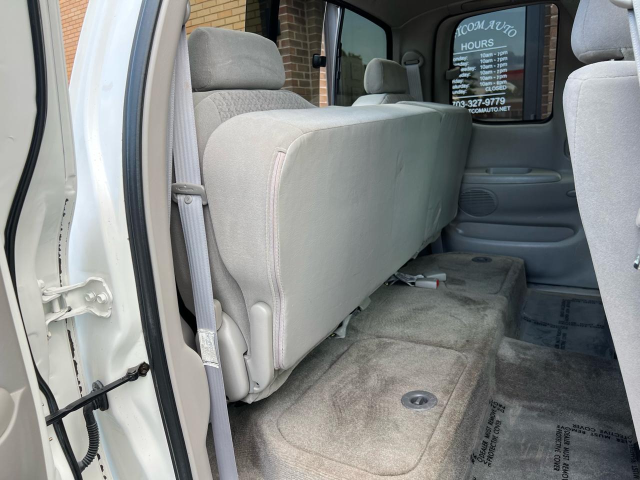 Toyota Tundra SR5 Access Cab 4WD 2004