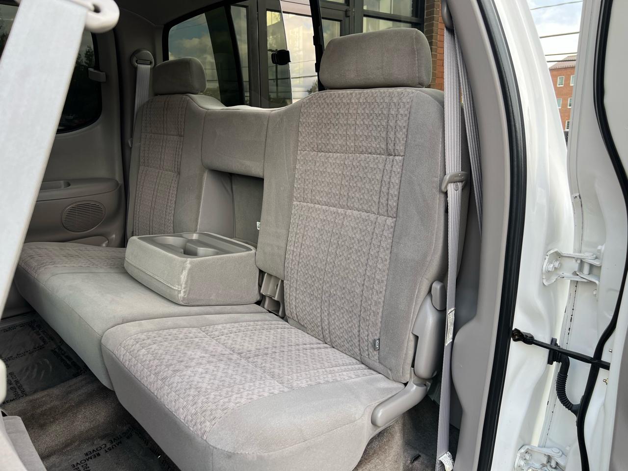 Toyota Tundra SR5 Access Cab 4WD 2004