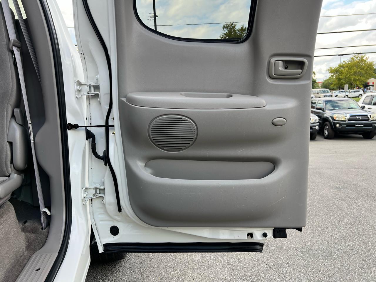 Toyota Tundra SR5 Access Cab 4WD 2004