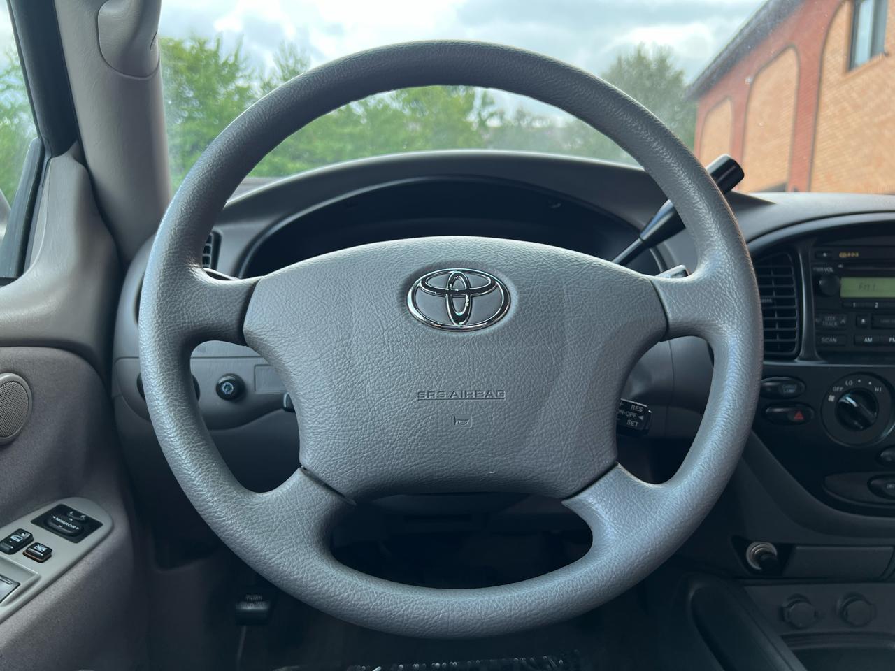 Toyota Tundra SR5 Access Cab 4WD 2004