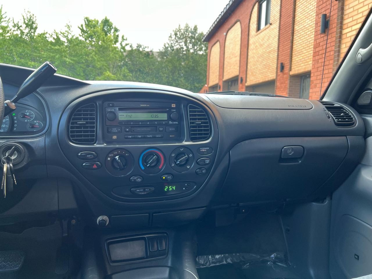 Toyota Tundra SR5 Double Cab 4WD 2006