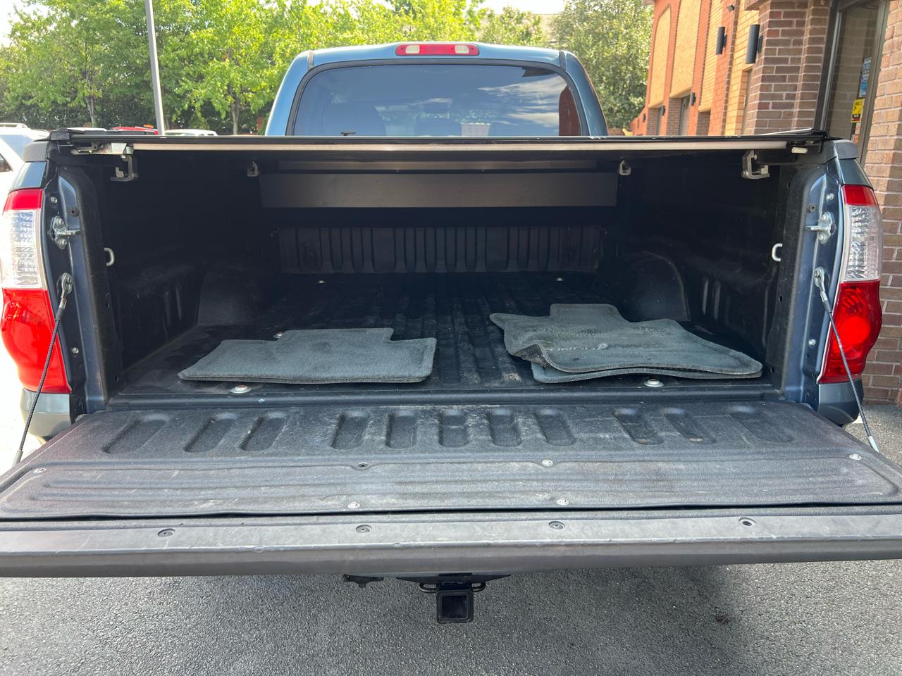 Toyota Tundra SR5 Double Cab 4WD 2006