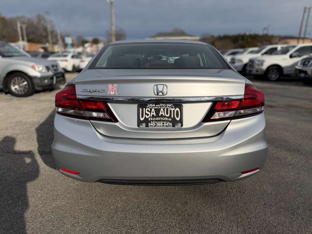 Honda Civic EX Sedan 5-Speed AT 2013