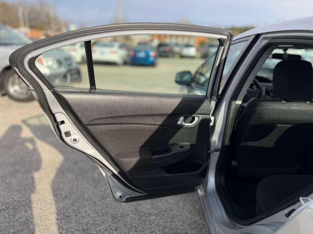 Honda Civic EX Sedan 5-Speed AT 2013