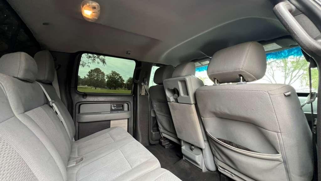 Ford F-150 XL SuperCrew 5.5-ft. Bed 4WD 2013