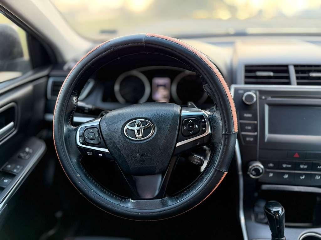 Toyota Camry LE 2015