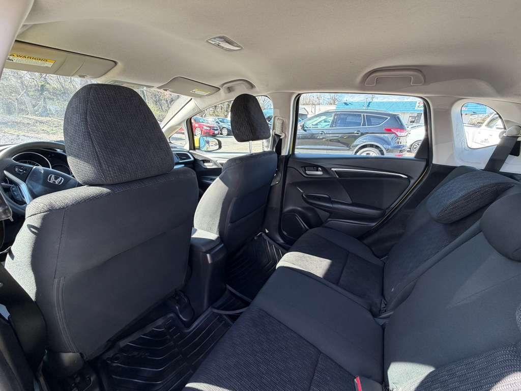 Honda Fit LX 6-Spd MT 2015