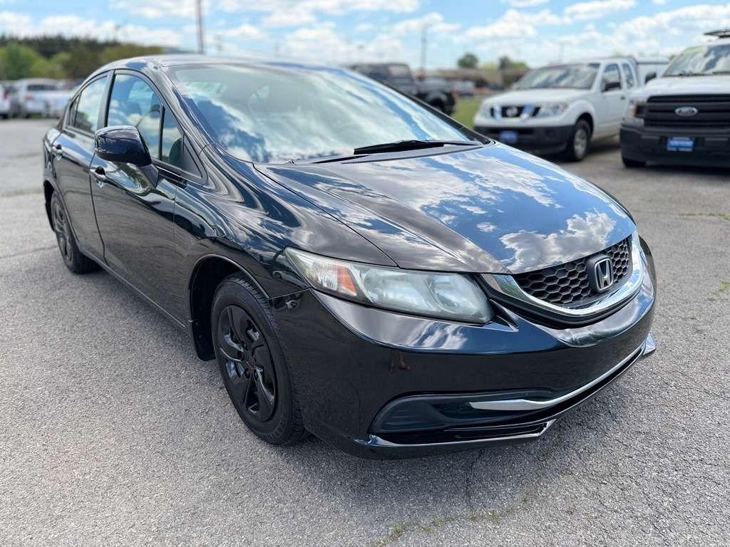 Honda Civic LX Sedan 5-Speed AT 2013