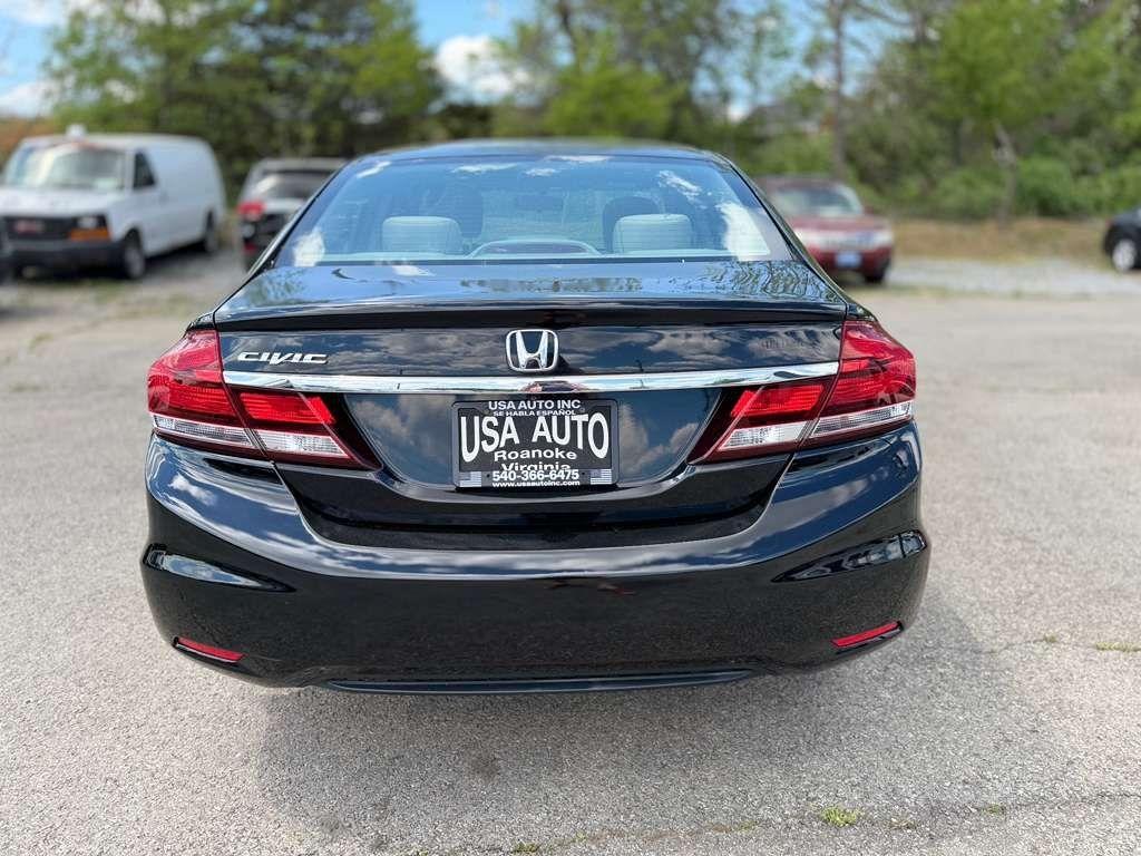 Honda Civic LX Sedan 5-Speed AT 2013