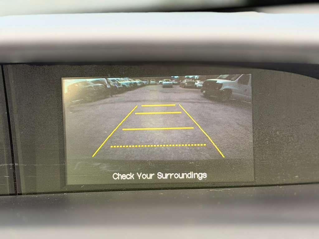 Honda Civic LX Sedan 5-Speed AT 2013