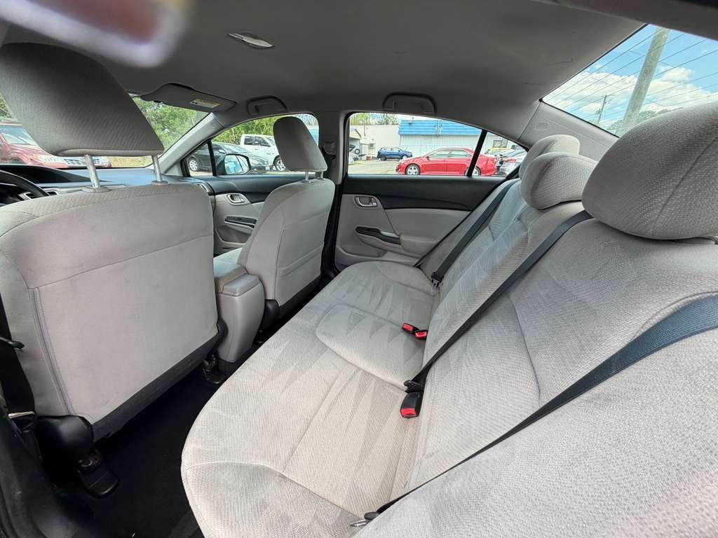 Honda Civic LX Sedan 5-Speed AT 2013