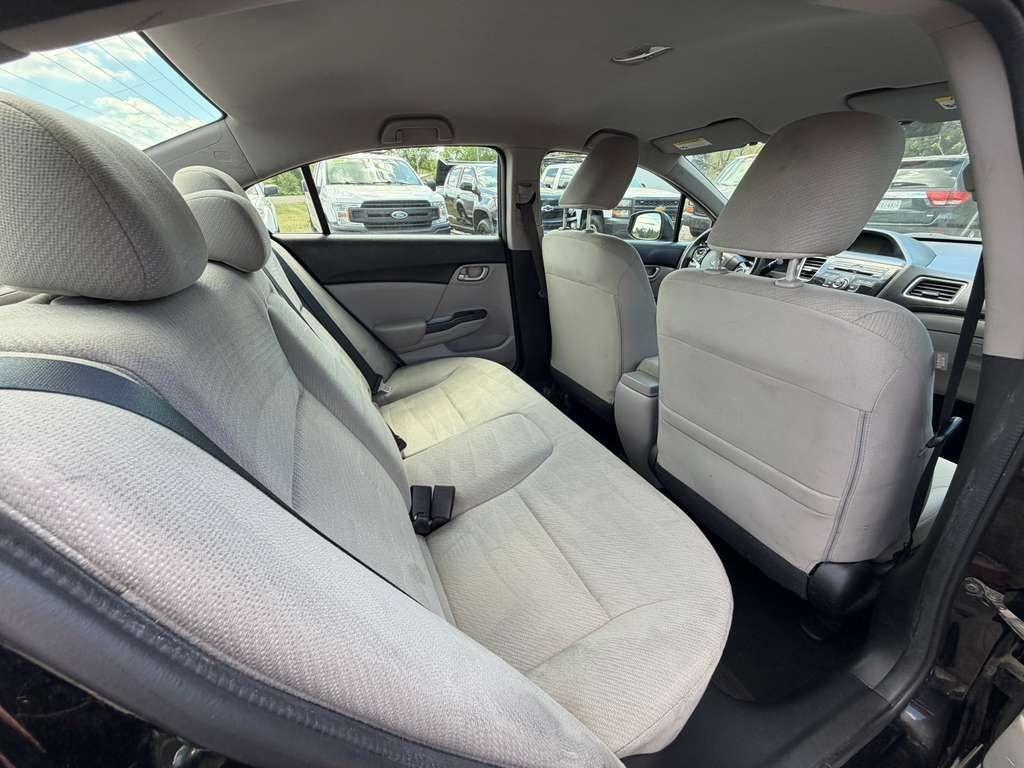 Honda Civic LX Sedan 5-Speed AT 2013