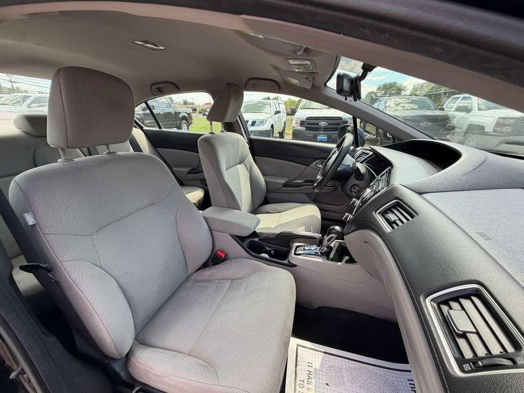 Honda Civic LX Sedan 5-Speed AT 2013