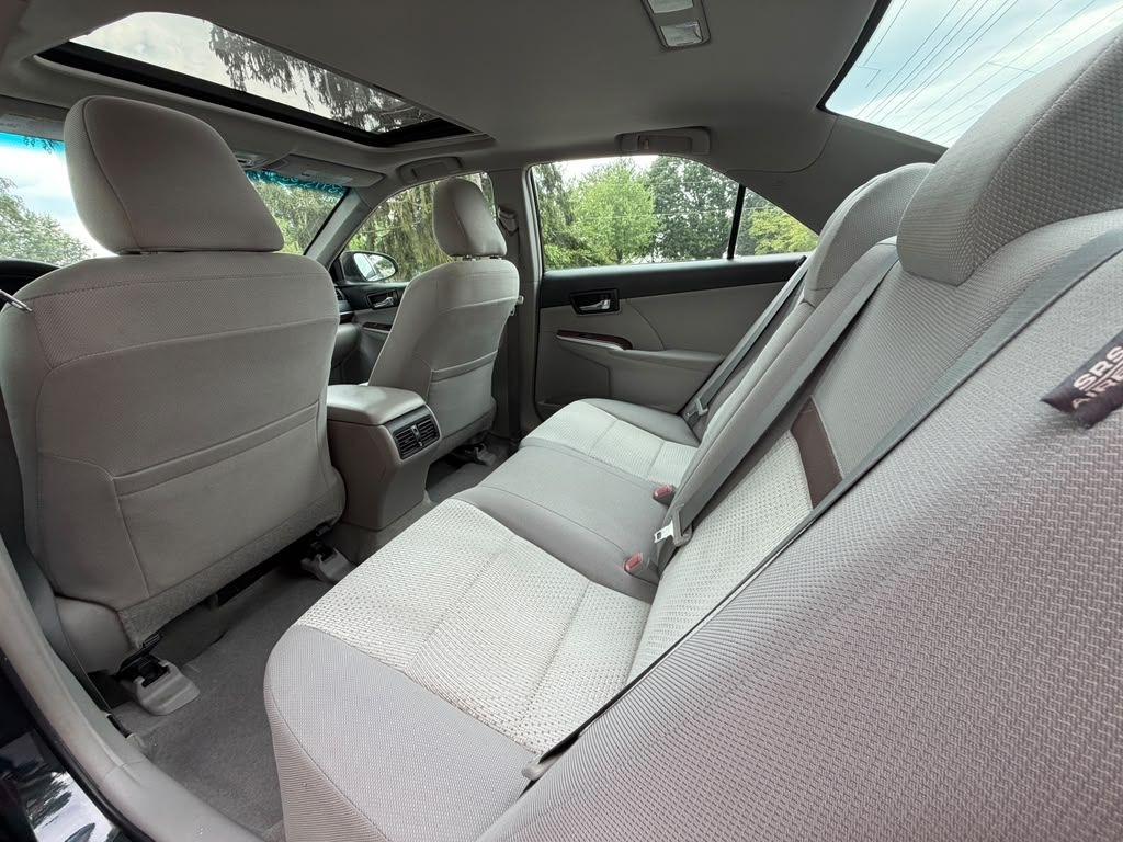 Toyota Camry SE 2012