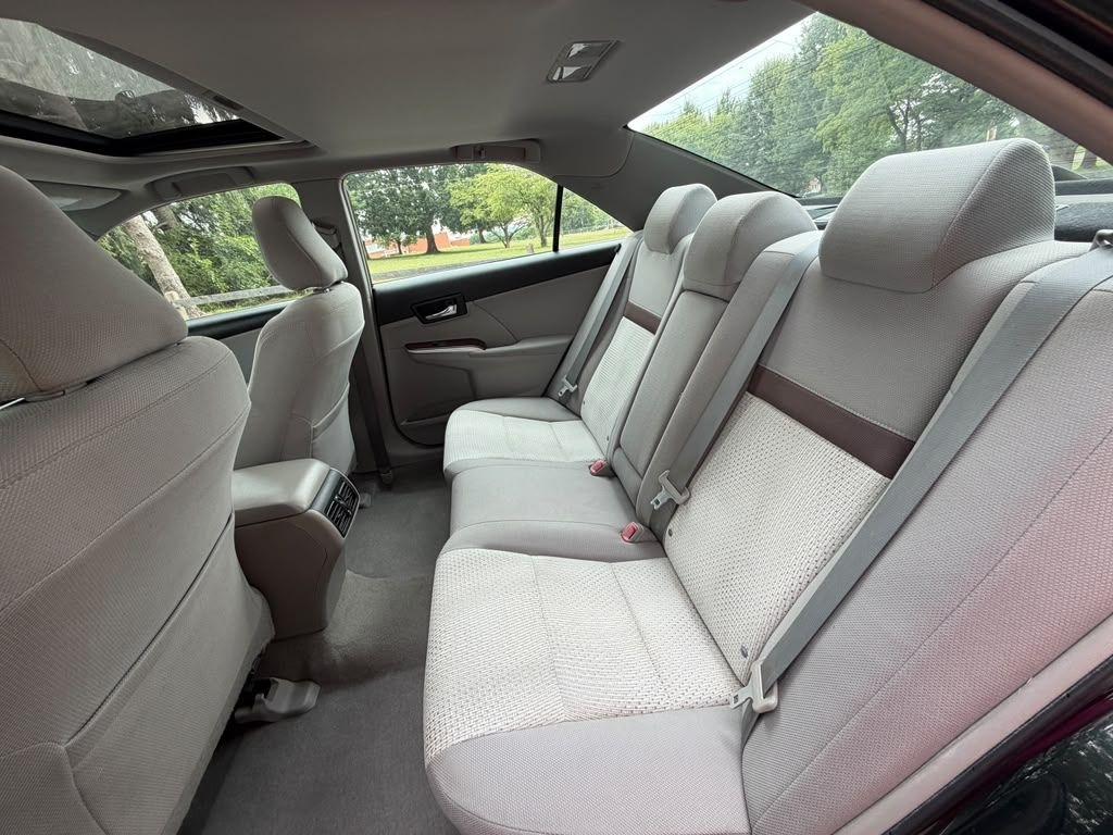 Toyota Camry SE 2012