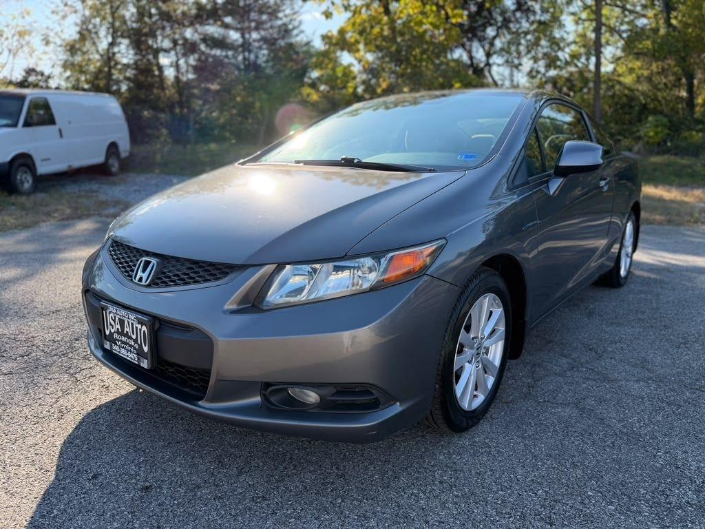 Honda Civic EX Coupe 5-Speed AT 2012