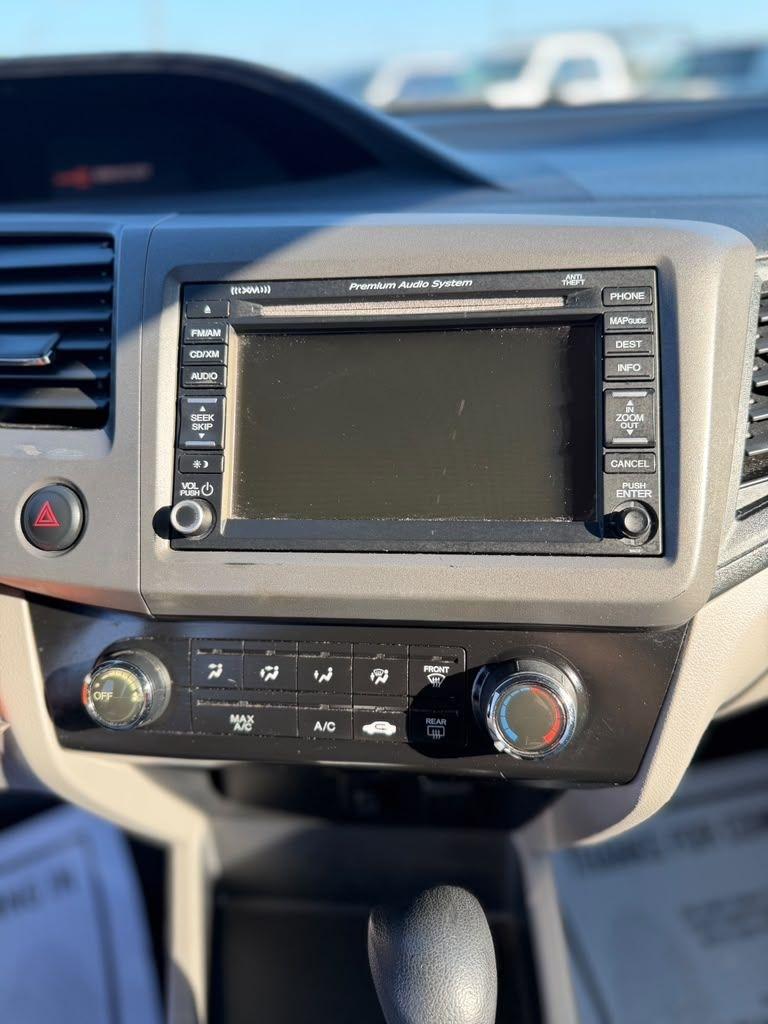 Honda Civic EX Coupe 5-Speed AT 2012