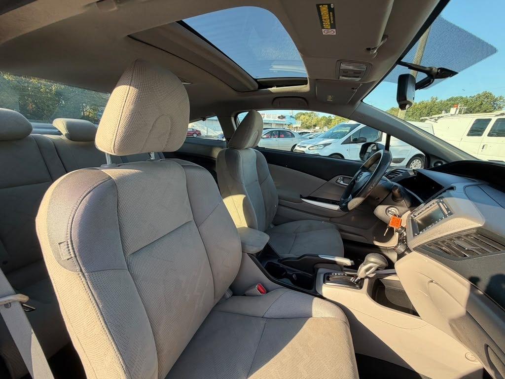 Honda Civic EX Coupe 5-Speed AT 2012