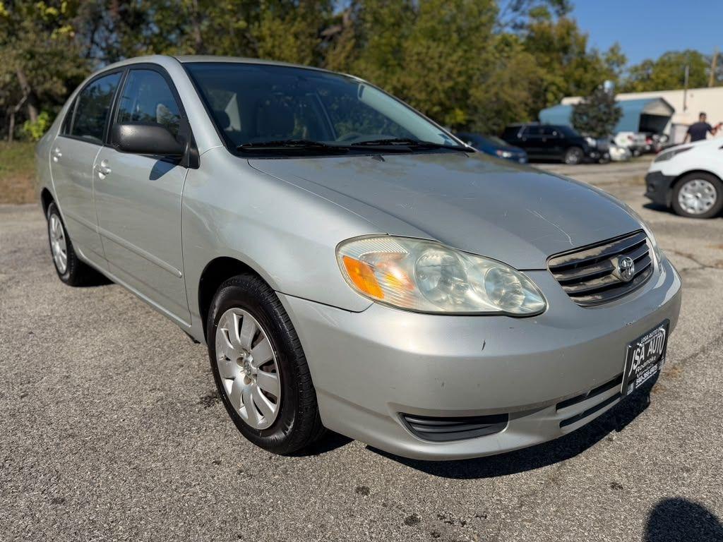 Toyota Corolla CE 2004