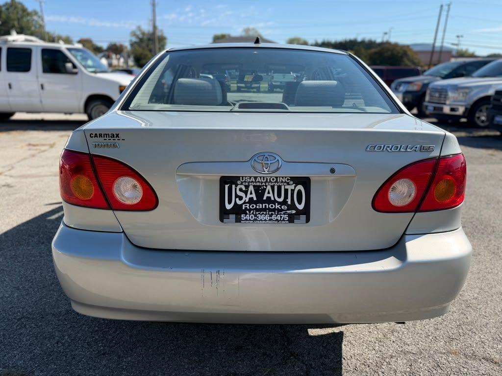 Toyota Corolla CE 2004