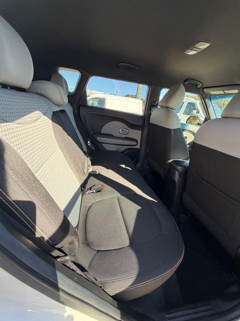 Kia Soul + 2015